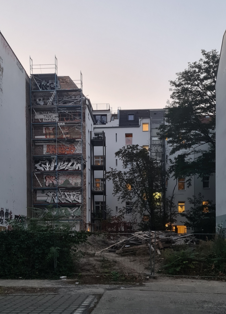 Backend sieht eh keiner